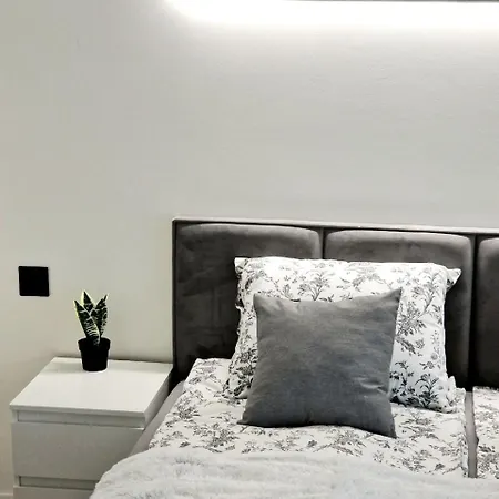 Comfortable Flat With Garden Posen Exterior foto