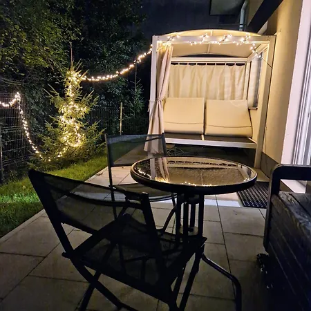 Comfortable Flat With Garden Poznan Exterior photo