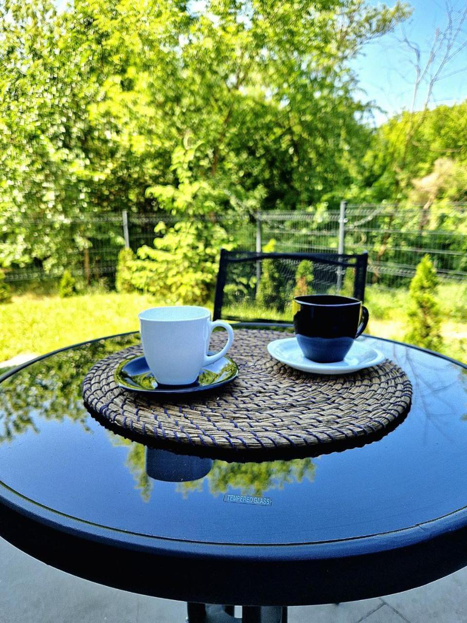 Comfortable Flat With Garden Leilighet