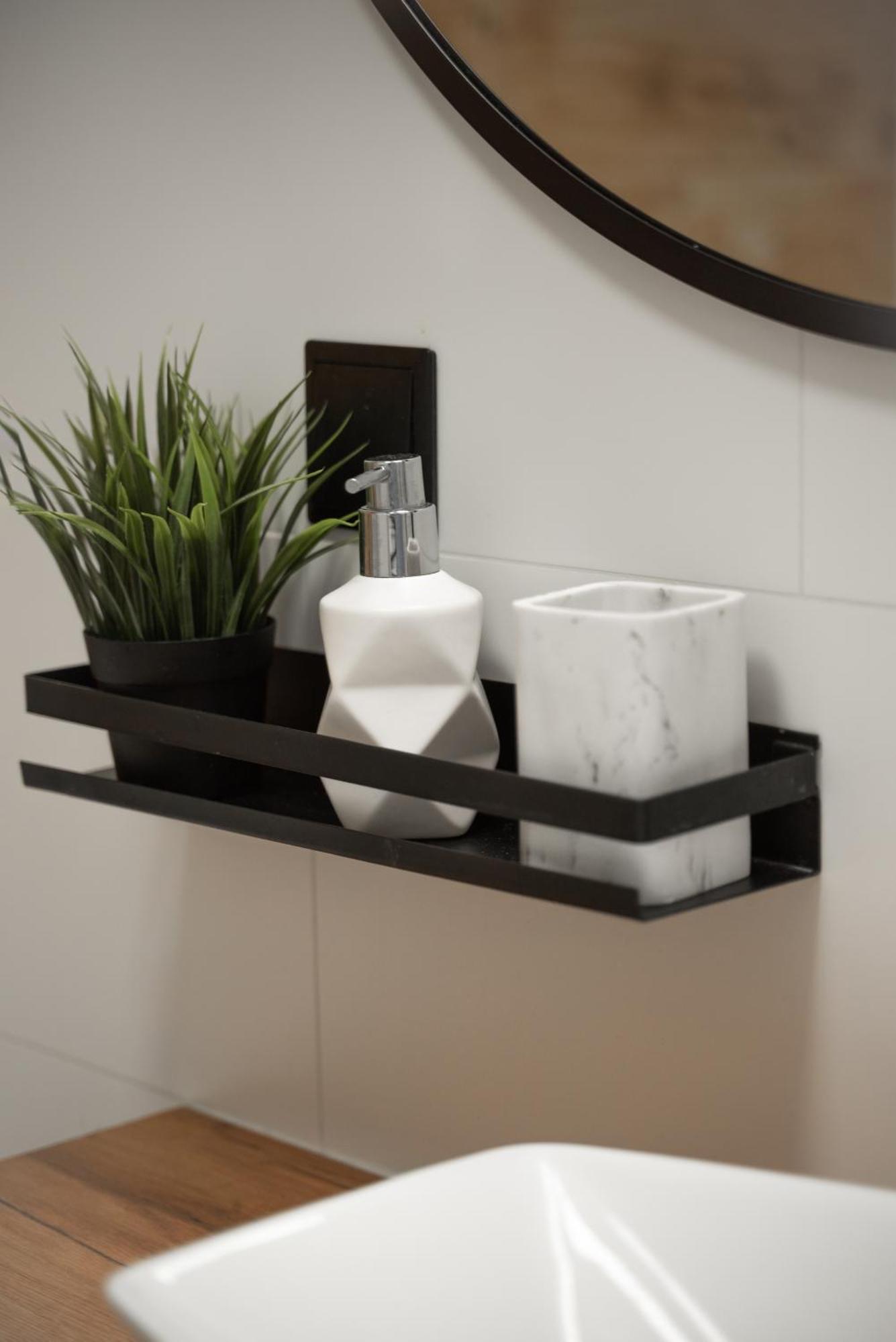 Comfortable Flat With Garden Leilighet
